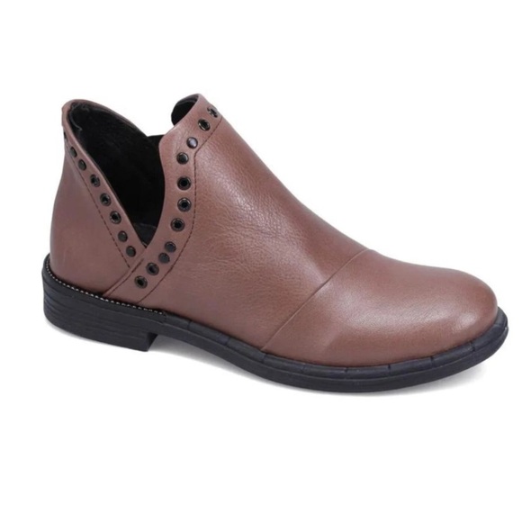 BUENO Mya Women’s Leather Ankle Boot Taupe Size 11 - Picture 1 of 7